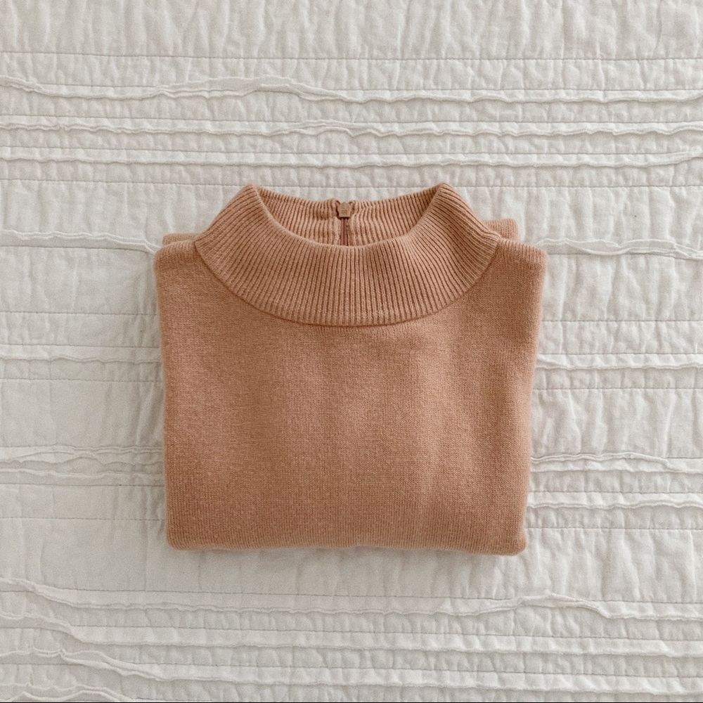 Vintage pink mock neck pullover sweater